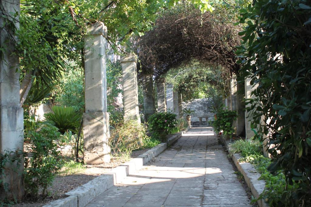 Dimora Storica "Casa Sicuro" Panzió Martano Kültér fotó