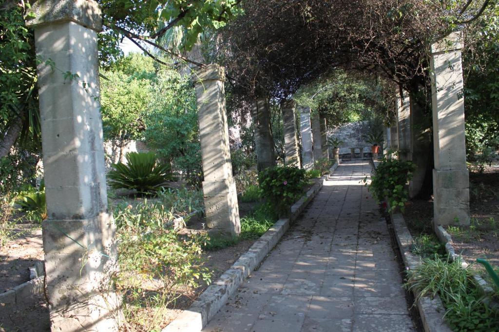 Dimora Storica "Casa Sicuro" Panzió Martano Kültér fotó