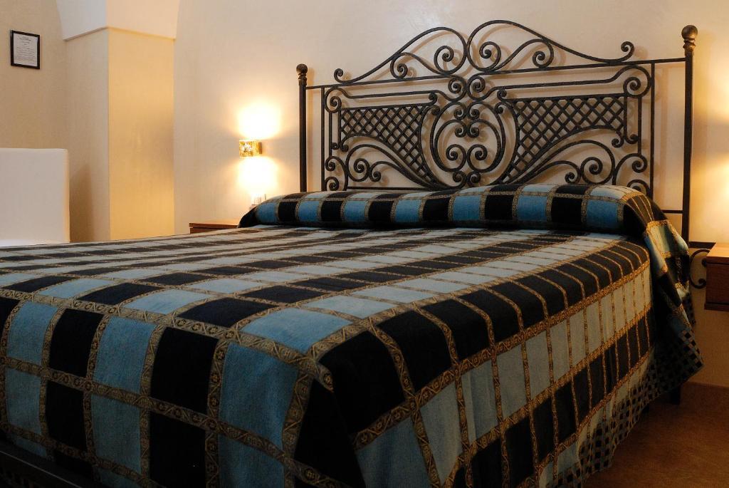 Dimora Storica "Casa Sicuro" Panzió Martano Kültér fotó